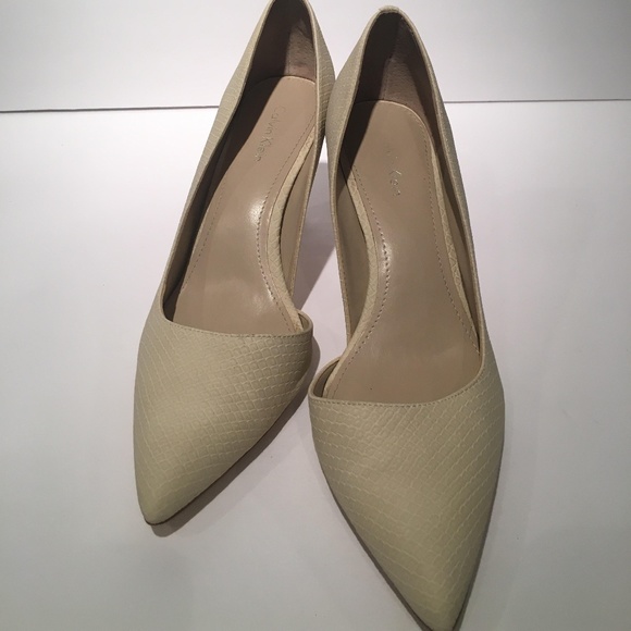 Calvin Klein Women's Faux Snake Skin Pattern Pumps - Picture 2 of 5